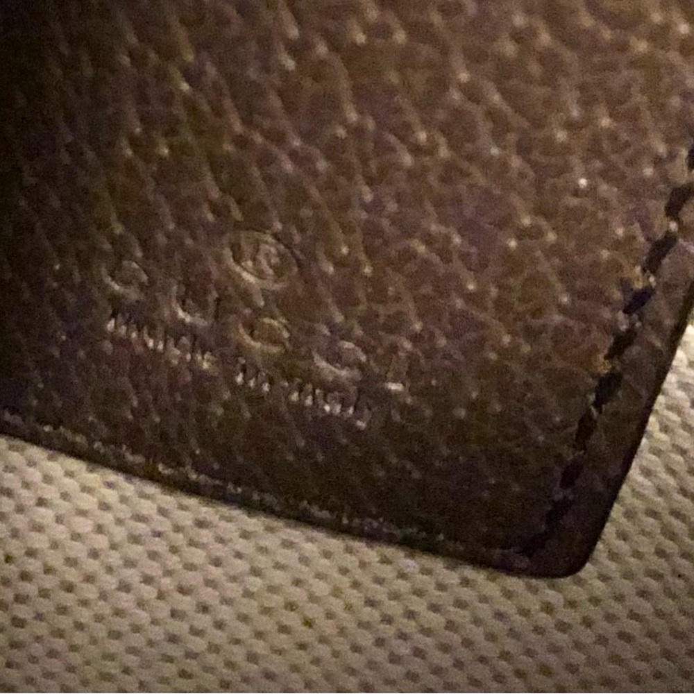 GUCCI GG Supreme Monogram Courrier Pouch Coated Canvas with Applique - Picture 12 of 12